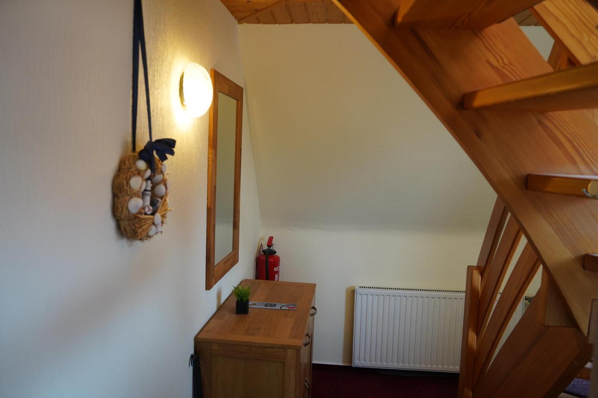 K357 - Hotel & Restaurant "Zur Post" In Otterndorf Bei Cuxhaven Exteriör bild