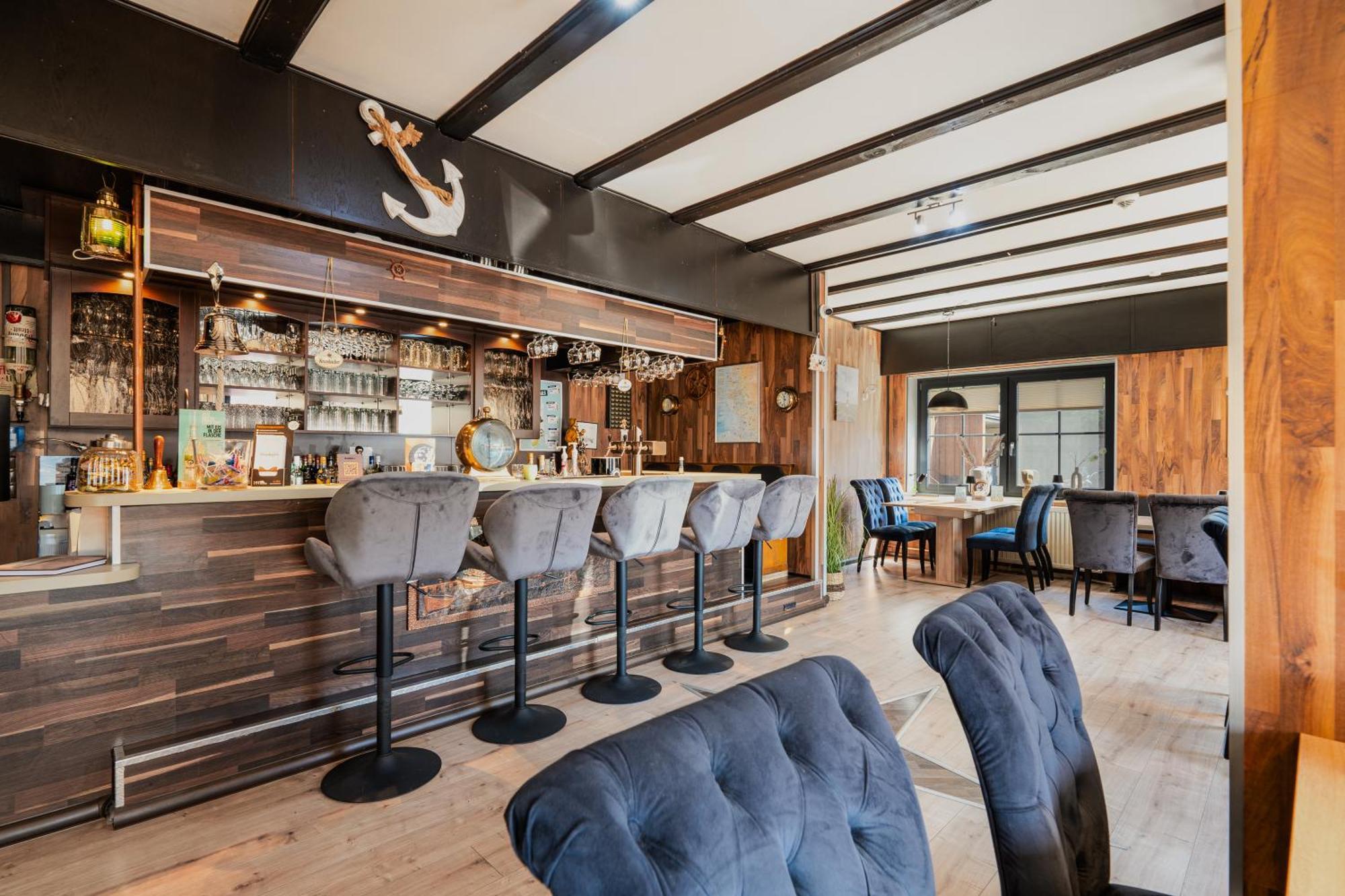 K357 - Hotel & Restaurant "Zur Post" In Otterndorf Bei Cuxhaven Exteriör bild