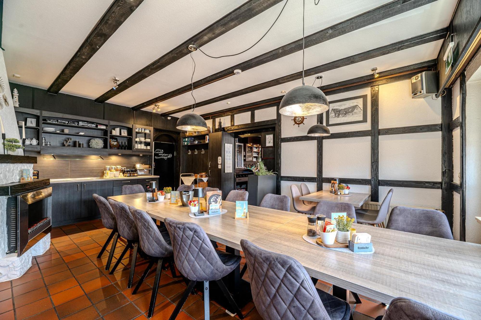 K357 - Hotel & Restaurant "Zur Post" In Otterndorf Bei Cuxhaven Exteriör bild